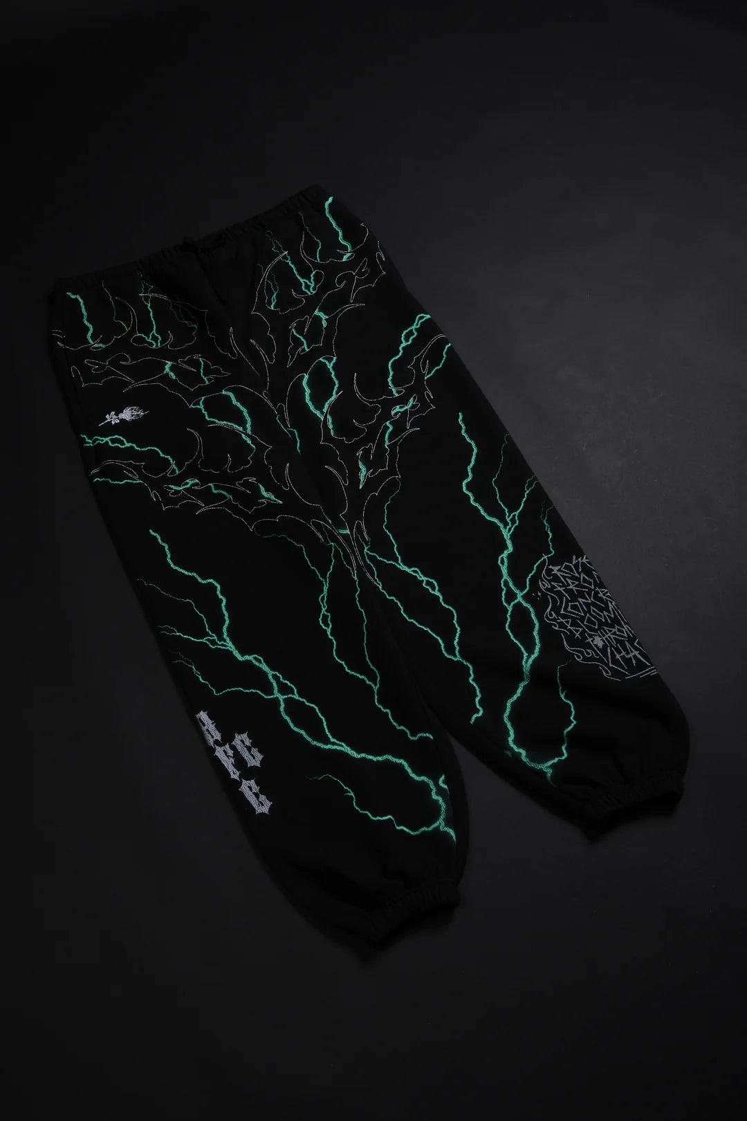 CIVIL REGIME ELECTRIC RAGE LOUNGER